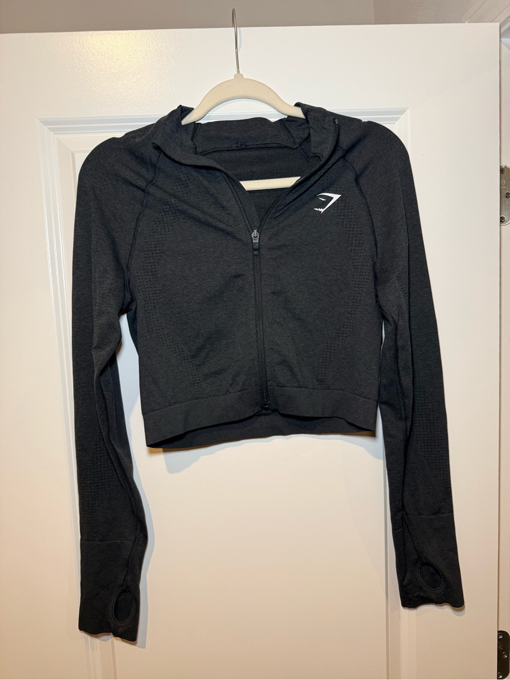Gymshark Black Cropped Zip Hoodie Jacket with Thumbhole Cuffs